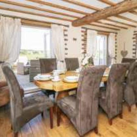 Meagill Farmhouse Hot Tub Bbq Hut Villa Otley  Exterior foto